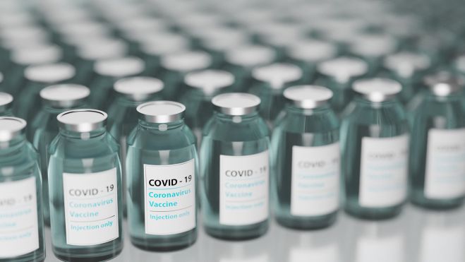 Koronavírus: Komisia schválila zmluvu s firmou Valneva na zabezpečenie novej potenciálnej vakcíny