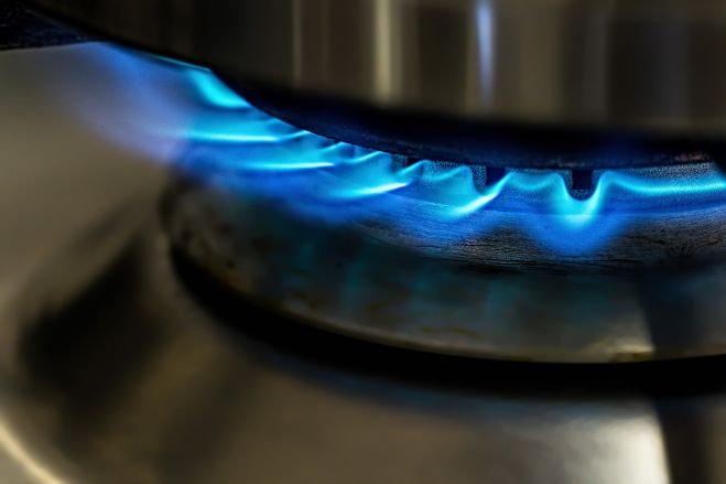 Komisia navrhuje nový nástroj EÚ na obmedzenie nadmerných cien plynu
